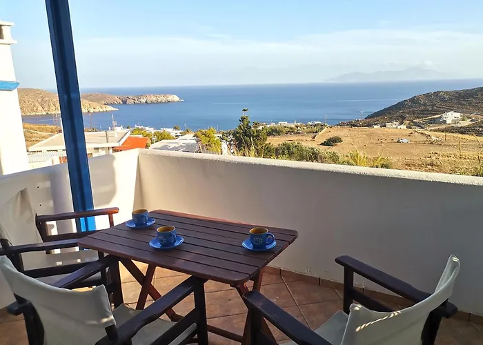 Maroussa\'S Apartments