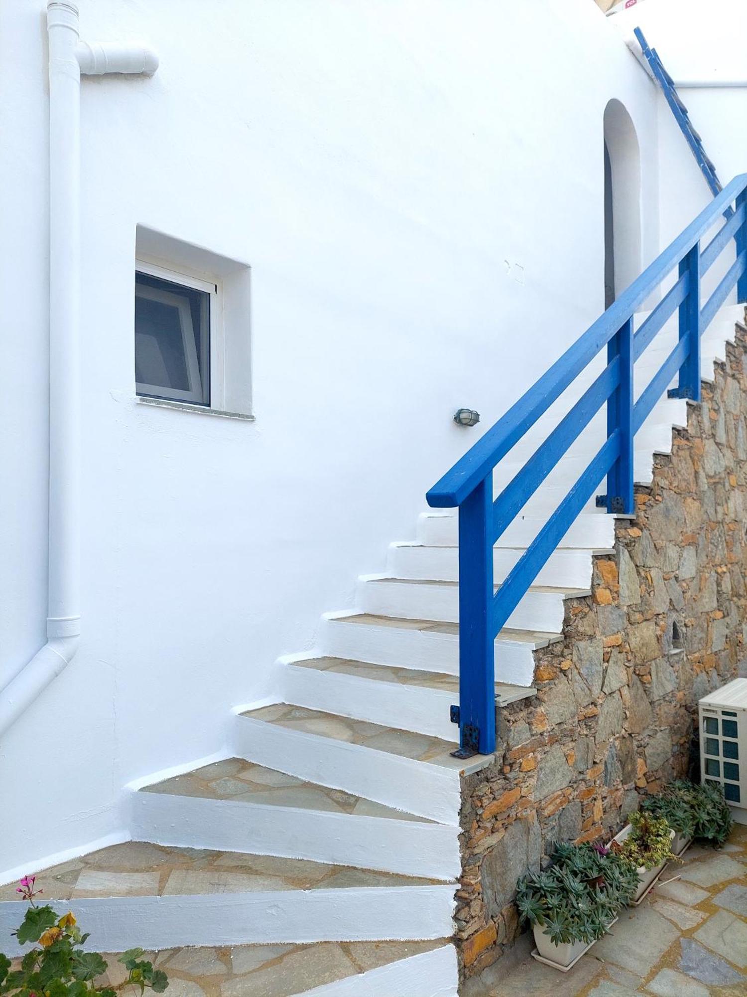 Apartment Maroussa's Ramos